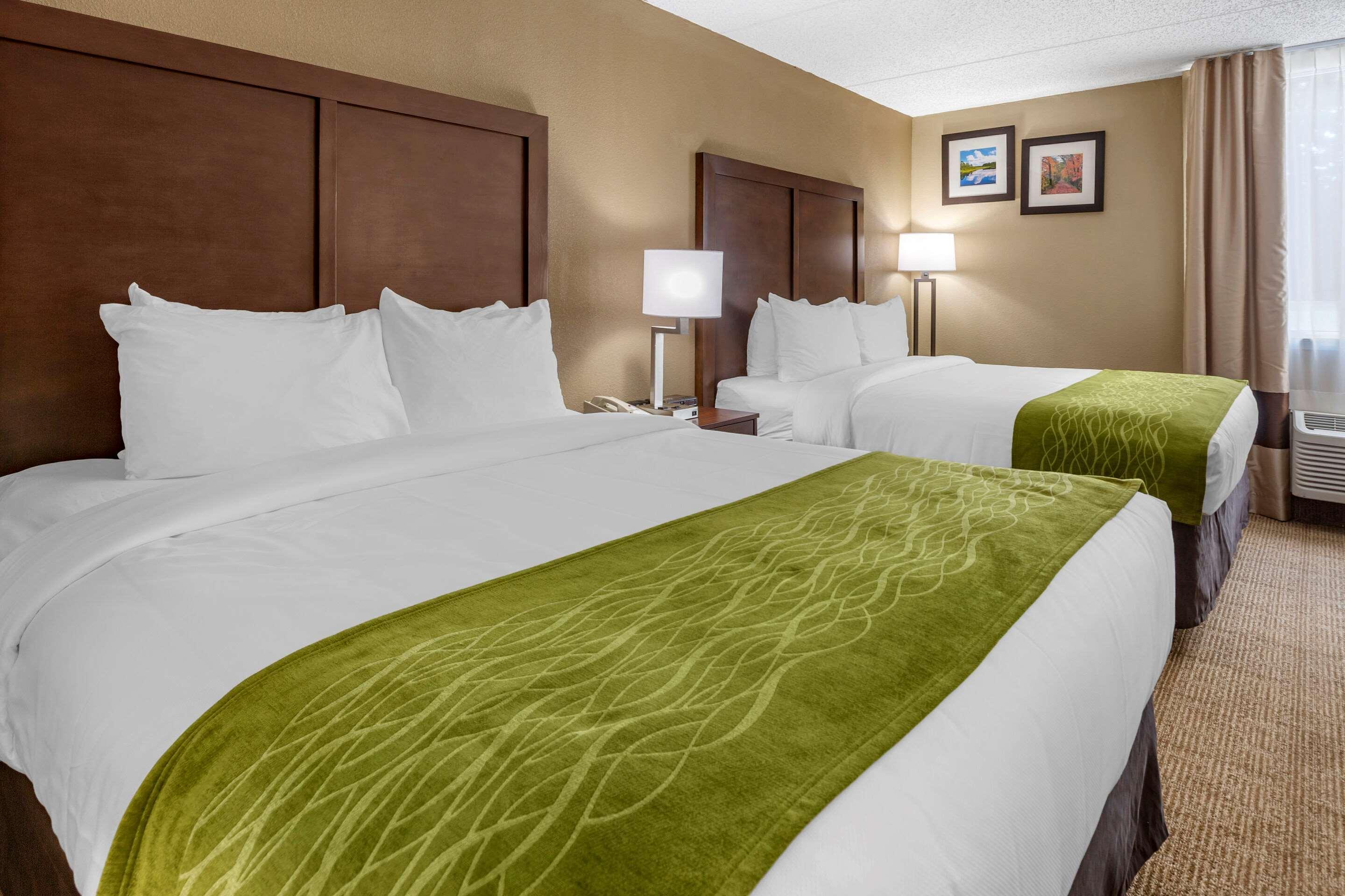 Comfort Inn Edison - New Brunswick Exterior foto
