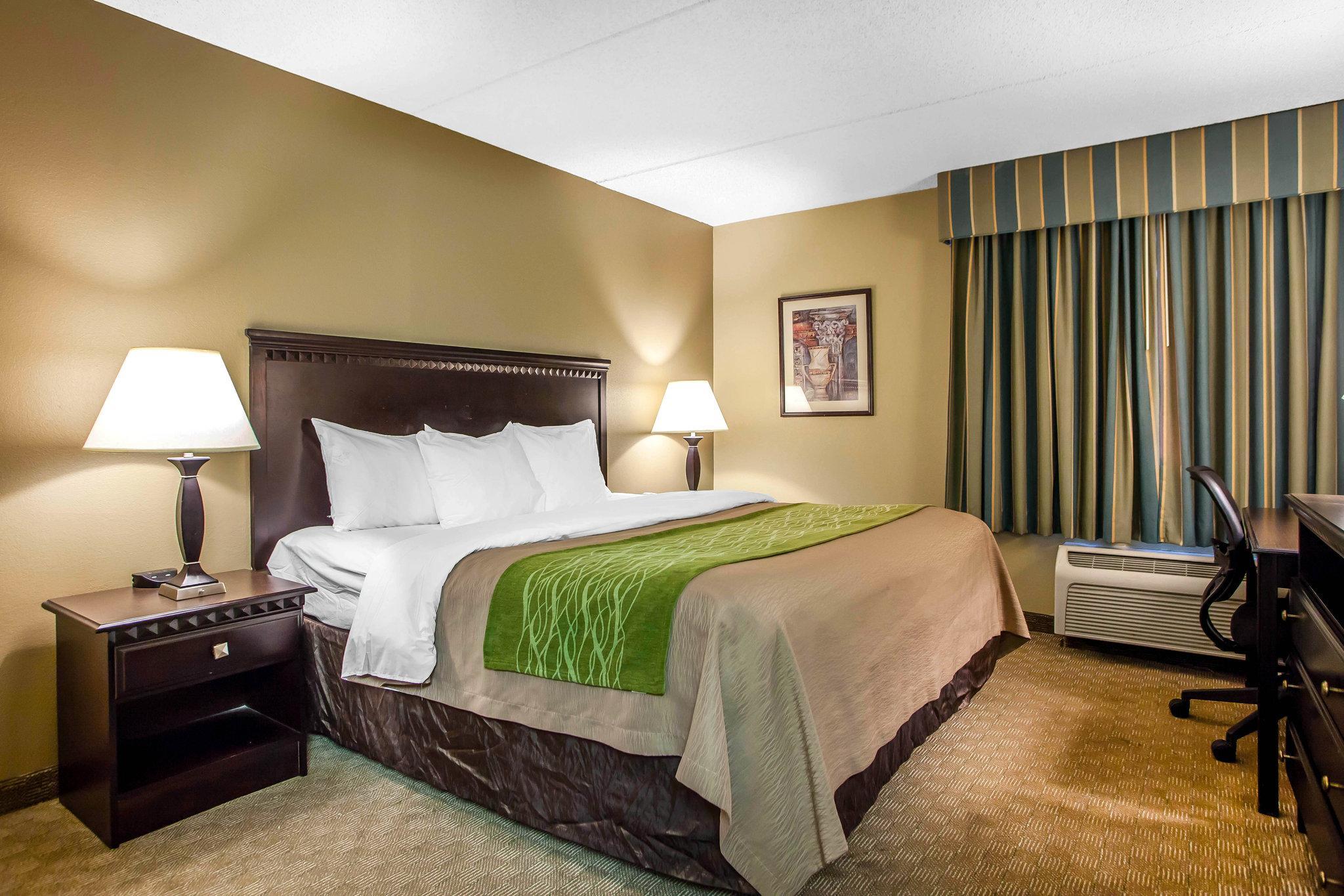 Comfort Inn Edison - New Brunswick Exterior foto