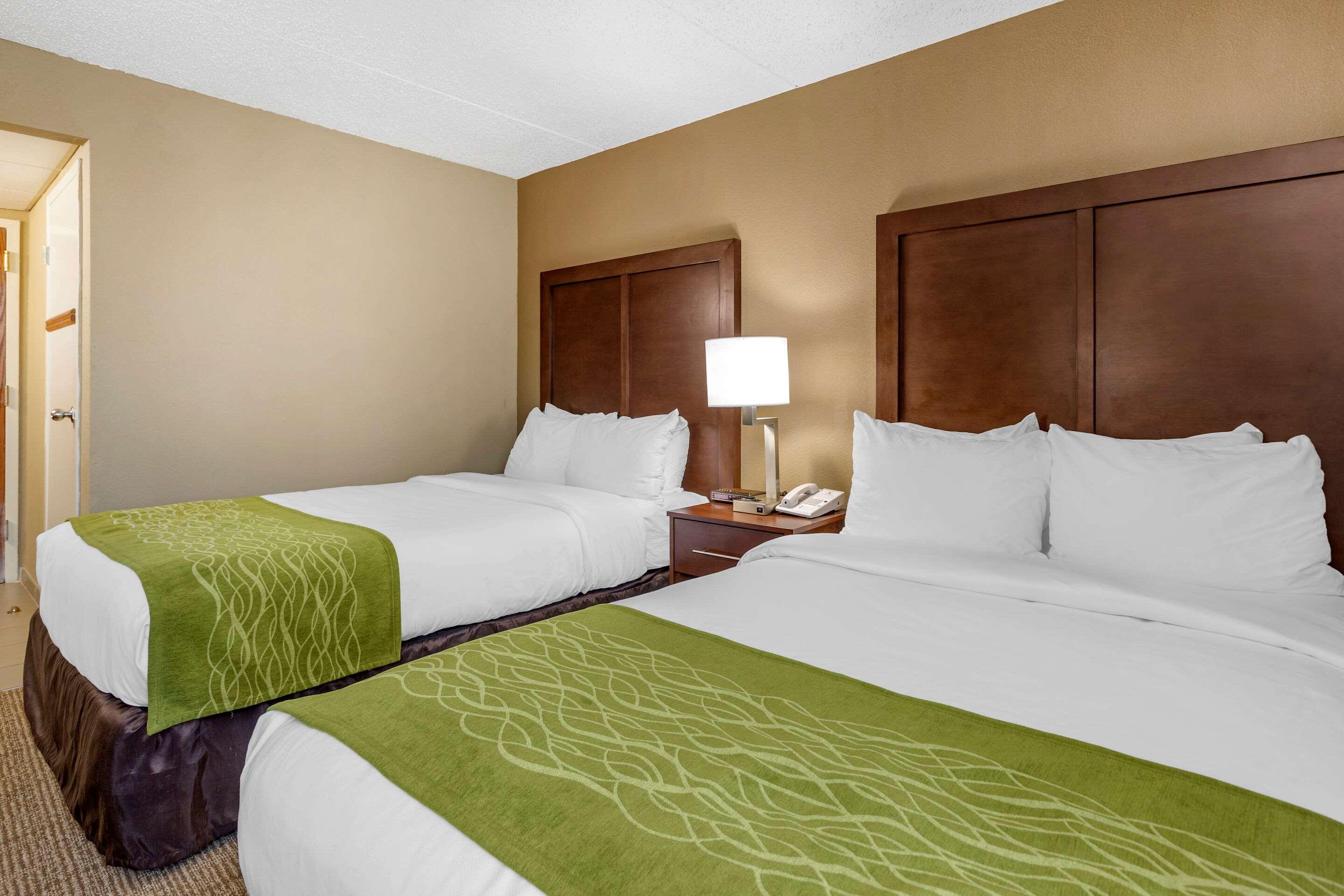 Comfort Inn Edison - New Brunswick Exterior foto